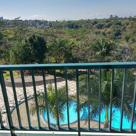Marbella Suites Bandung Cimenyan Eksteriør billede