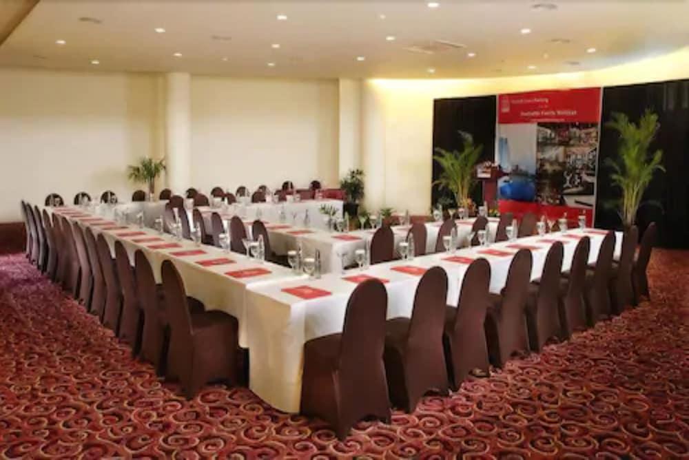 Marbella Suites Bandung Cimenyan Eksteriør billede