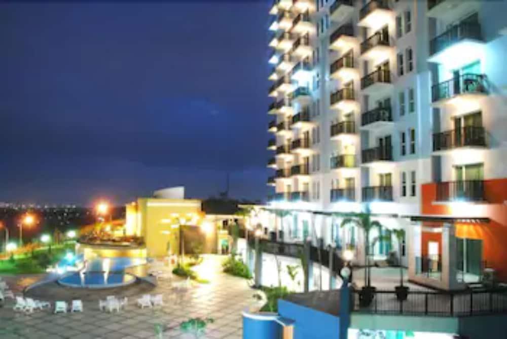 Marbella Suites Bandung Cimenyan Eksteriør billede