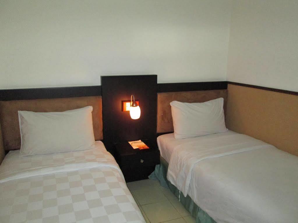 Marbella Suites Bandung Cimenyan Eksteriør billede